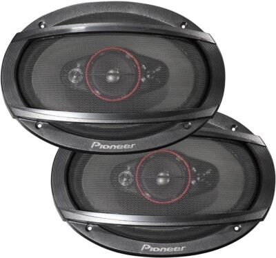 2x Pioneer 900 Watts pair 6 2x Pioneer 900 Watts pair 6