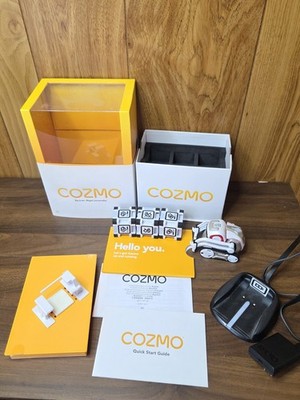 Anki 190-00057 Cozmo Robot Toy W Charger And Cubes Learning Robot SEE VID READ!!