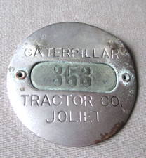 VINTAGE CATERPILLAR TRACTOR CO -JOLIET PLANT EMPLOYEE BADGE PINBACK- 2"