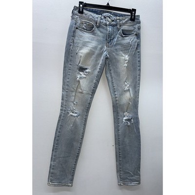 American Eagle Outfitters Size 2 Light Wash Distressed Ripped Skinny Jeans
