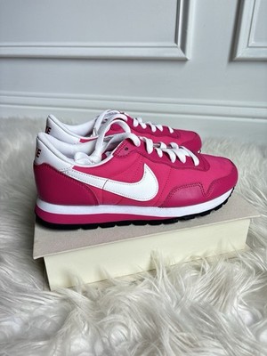 Girls Nike Metro Plus CL (GS) Pink/White - Size 6Y