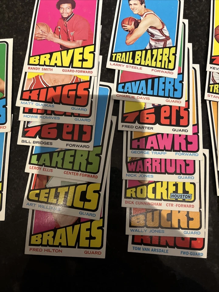 1972-1973 Topps 39 NBA basketball card lot…mostly NM - Image 4 of 4