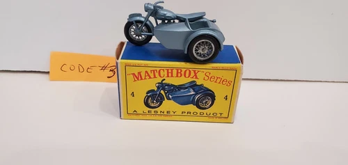 MATCHBOX LESNEY #4c TRIUMPH MOTORCYCLE & SIDECAR Code #3 MIB