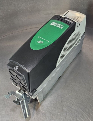 Emerson SP1403 Inverter 1.5/2.2 kw 380-480V 50-60Hz           (BIN-7.5.4)