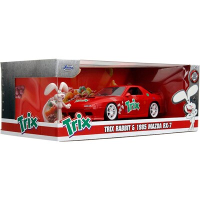 32199 Jada 1:24 1985 Mazda RX-7 With Trix Rabbit Figure Hollywood