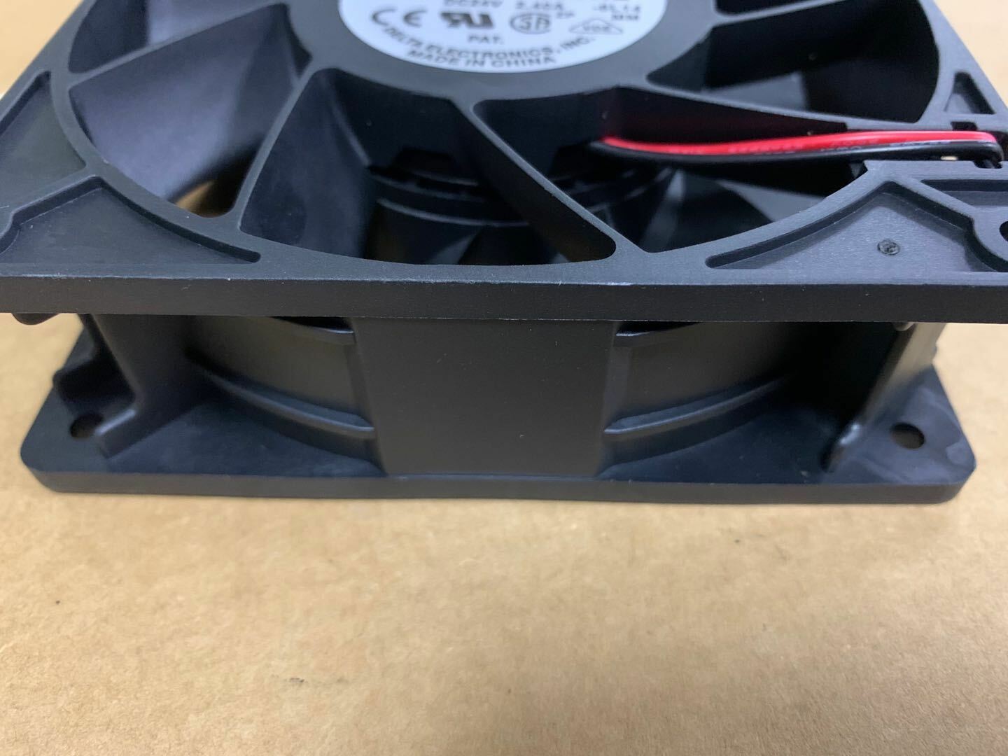 Delta PFB1224UHE DC Brushless Cooling PC Computer Fan 24V 120x120x38mm ...