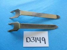 D3149 Zimmer Surgical 2 Prong Blount Retractor Pair 249