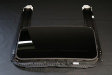 8T8877041E Glass Sunroof Glass Roof Cassette Audi A5 8T Sportback Facelift 39Km