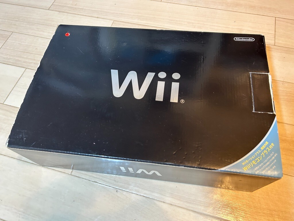 BOXED NINTENDO Wii console JAPAN NTSC-J set Wii resort Remote