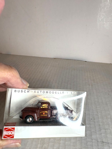BUSCH/E.R. Camioneta pick-up Chevy P.R.R. 1950 #92111 H.O. "Toscano" 1:87 | Zustand: New