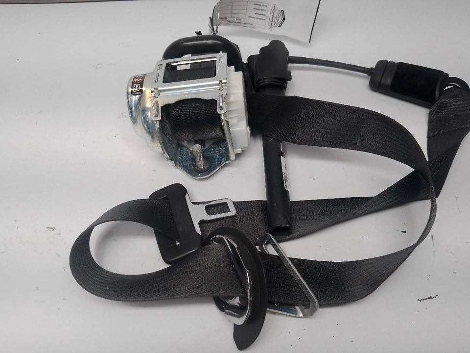 Black Driver Left Front Seat Belt Retractor from 2022 GMC Yukon XL 1500 11735935 - Image 2 of 4