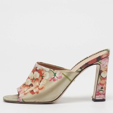 Gucci Princetown Size 40 Grey Satin Flower print Mules