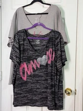 LOT OF 2 Lane Bryant AMORE PARIS MILAN FASHION T-Shirt Womens 26 28 Rhinestone
