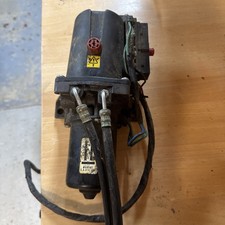 Bomba de ajuste hidráulica 90 OMC 5,7 L King Cobra Stern Out Drive Outdrive