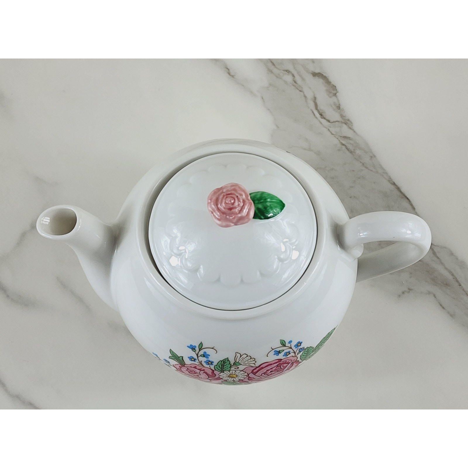 Hallmark Teapot w/ Lid Pink Rose Pattern White Porcelain 7" Dinnerware Vintage