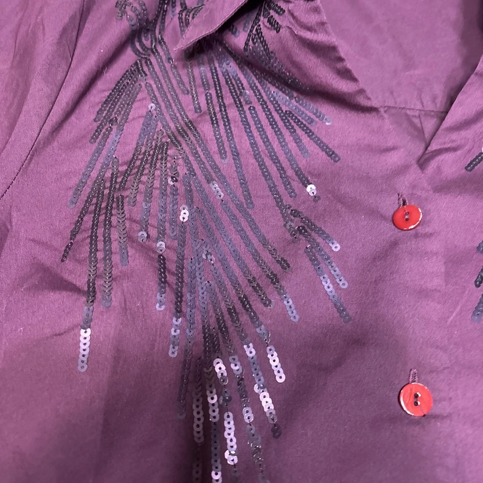 Camisa para mujer Joan Rivers púrpura oscuro con botones talla mediana Foto 4 de 4