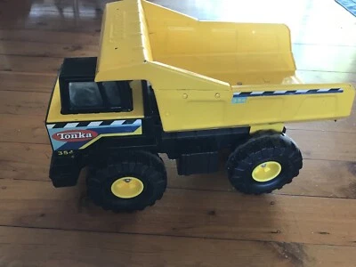large metal tonka truck