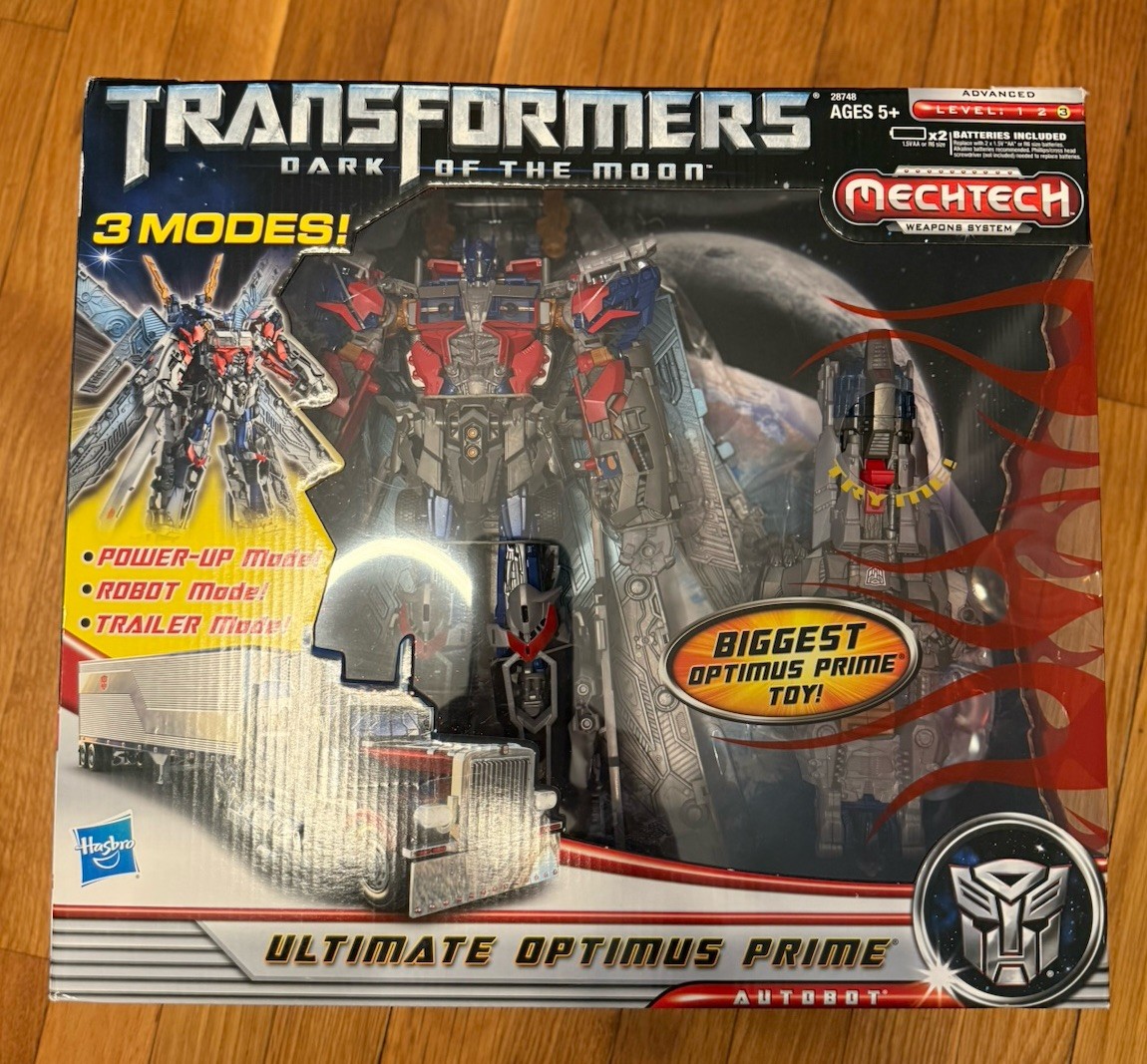 Hasbro Transformers Dark of the Moon Mechtech Ultimate Optimus