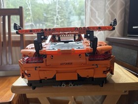 lego technic: porsche 911 gt3 rs 42056 Used 