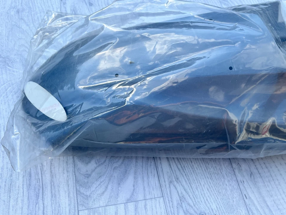 Cemoto Kotflügel passend für KTM LC4 640 Grau Schwarz Fender — 第 4/4 张图片