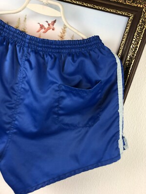 Short Vintage Années 80 Bleu Et Rouge - Nylon Football - Made In France - Taille 90