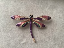 BEAUTIFUL GOLD ENAMEL DIAMANTE DRAGONFLY BROOCH.