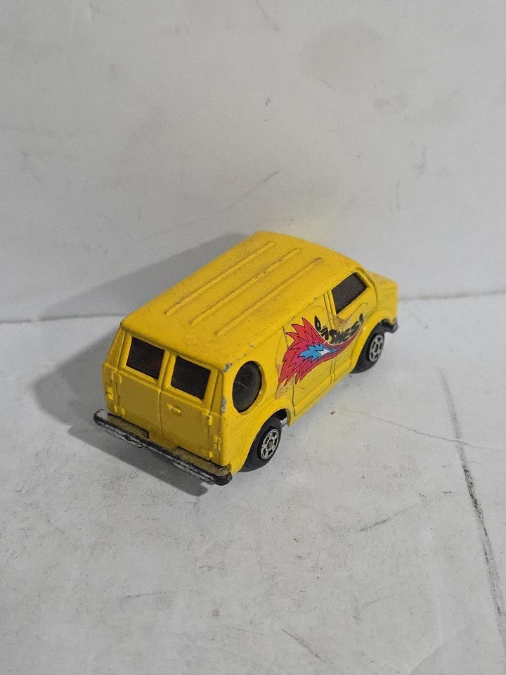 Van vintage Dashes Van Bedford Yellow Dashes Van 1/60 Hong Kong Foto 4 de 4