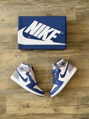 Size 5 - Jordan 1 Retro OG High True Blue