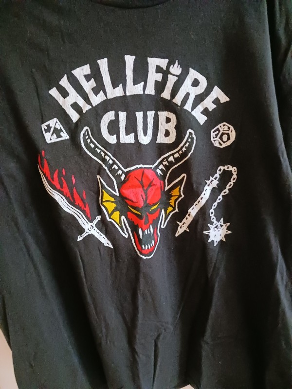 NEW Stranger Things Hellfire Club T-Shirt Adult Men's 2XL Black