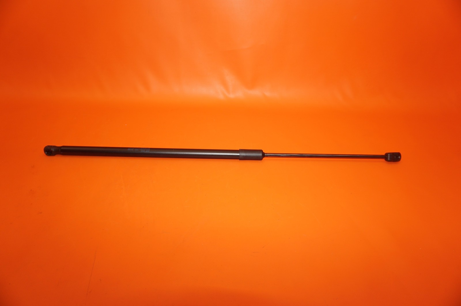 Audi R8 2008-2015 Hood strut