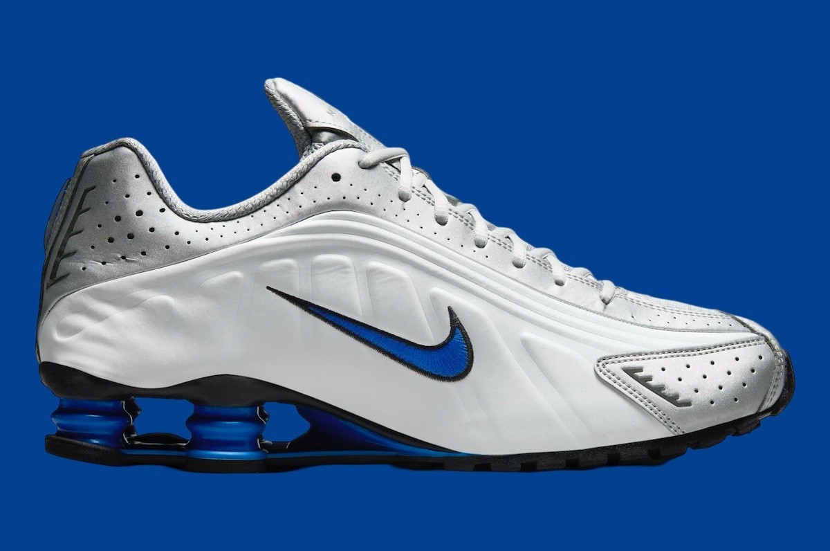 か*こ様 【希少29cm】ナイキ ショックス R4 ホワイト/ブルー HQ198 Nike Shox R4 Orlando Men's White & Blue Sports Sneaker HQ1988-100