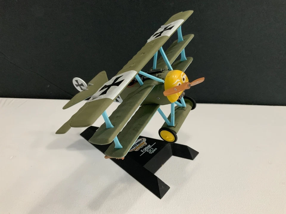 2003 Matchbox Collectibles 1/48 FOLKER DR.1 Triplane WWI Diecast Model w/Stand - Image 2 of 4