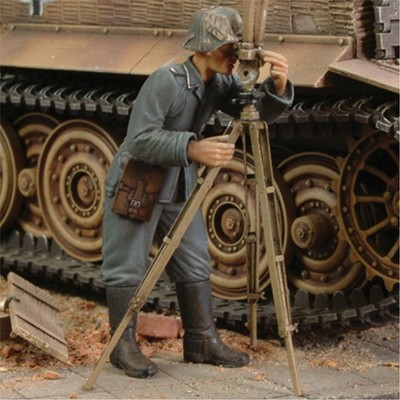 1:35 Leutnant Artillerie - Regiment 6 - Modellbau Resin Figur - Royal Model 172