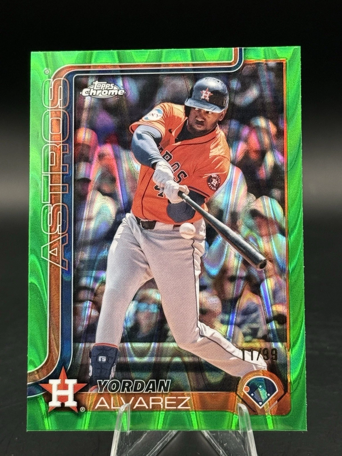 2025 Topps Chrome Yordan Alvarez Green RayWave Refractor 11/99