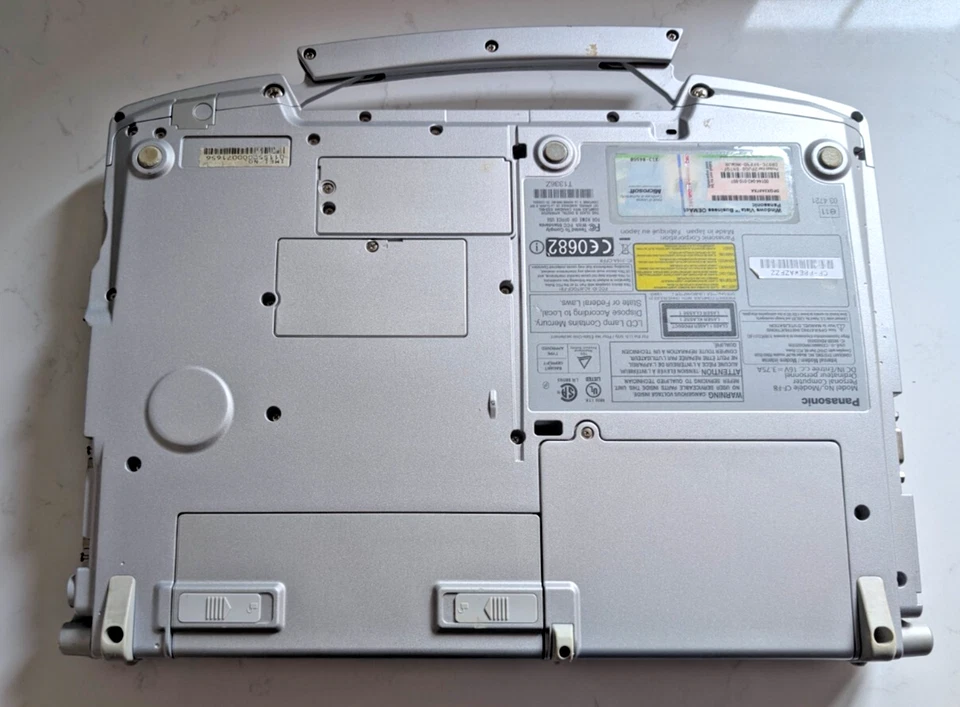 Vintage Panasonic Toughbook CF-F8 , Port Replicator and charger , Lubuntu 24.04 - Image 3 of 4
