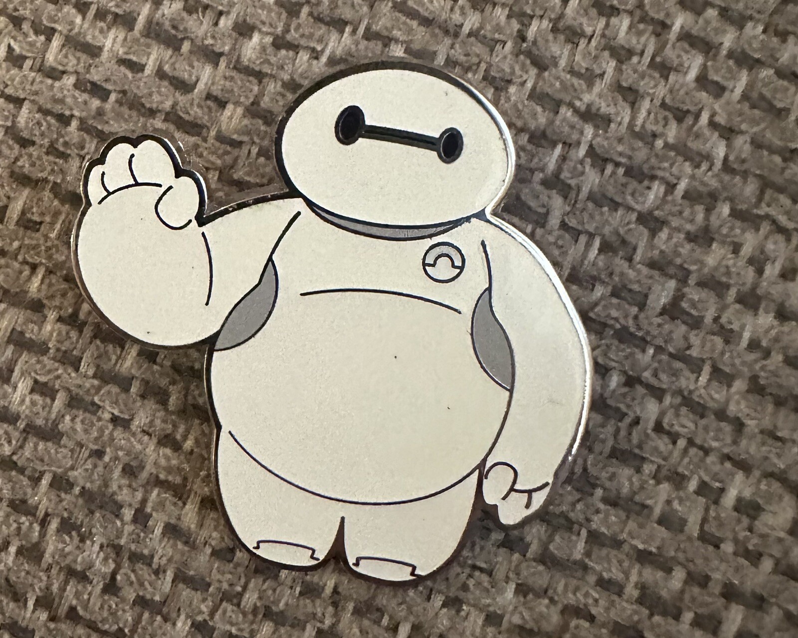 Loungefly Chaser Baymax 100th pin. Glow In The Dark.