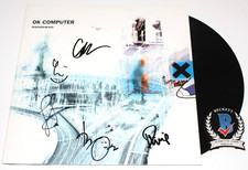 RADIOHEAD BAND SIGNED 'OK COMPUTER' ALBUM VINYL RECORD BECKETT COA THOM YORKE x5