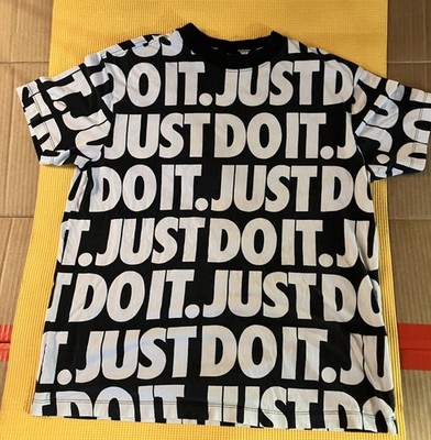 Nike Just Do It All Over Print T-Shirt Men s Medium Loose Fit Black White