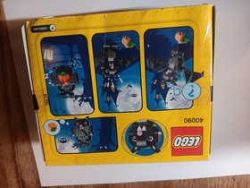 NEW Lego 40090 Halloween Bat Damaged Box  Holiday LE