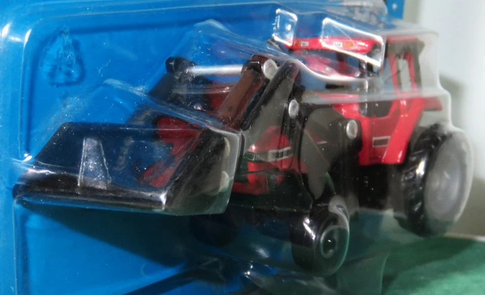 Case-International 7220 Cargador de Ruedas Modelo Die-cast, ERTL, Escala 1/64, Rojo/Negro Foto 2 de 4