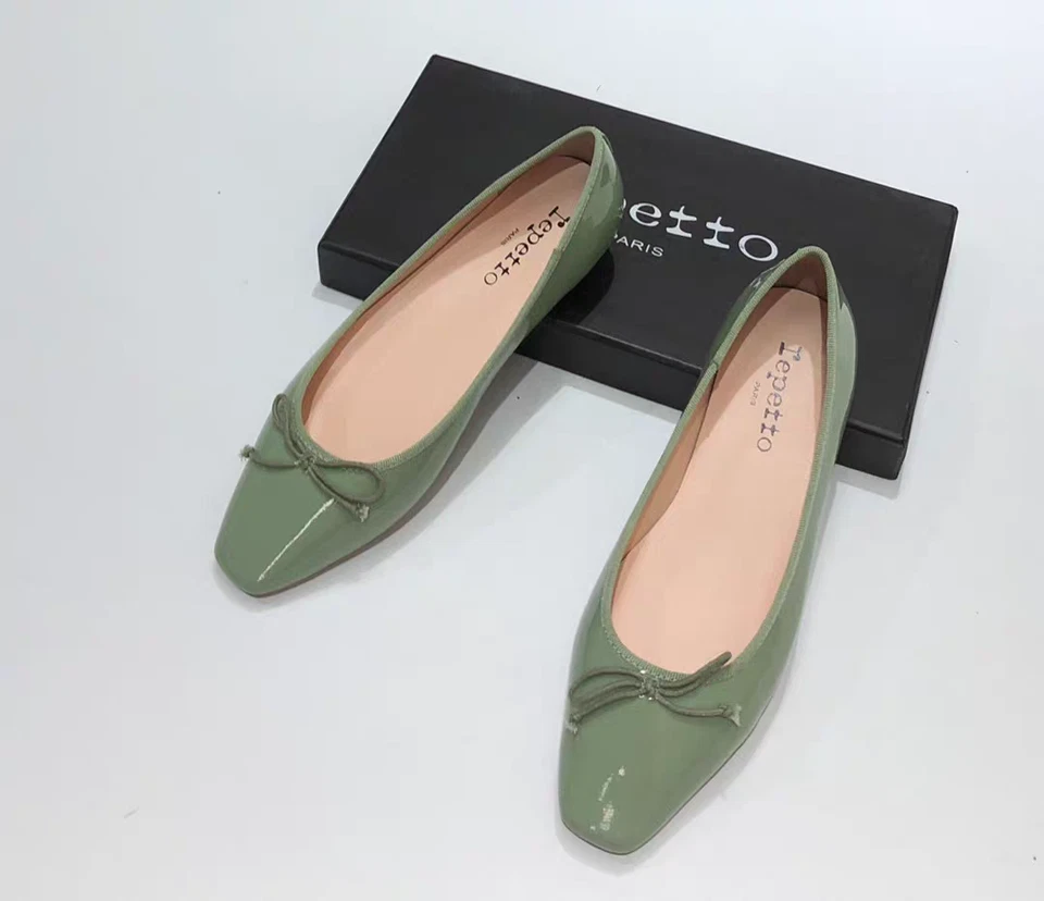 Zapatos planos Mary Jane Repetto, cabeza redonda, charol suela suave superficie zapatos Foto 3 de 4