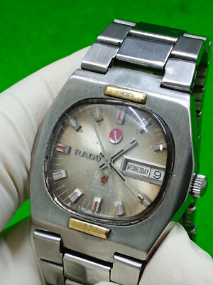 vintage RADO Musketeer IV watch Automatic 17 Jewels Day / Date Indicator
