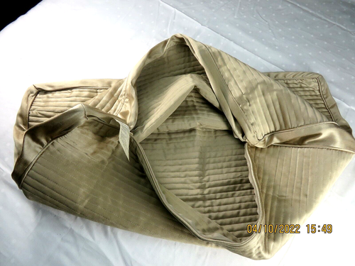 MACY'S Federa per cuscino trapuntata a costine 20" x 27" marrone dorato beige con cerniera - Foto 3 di 8