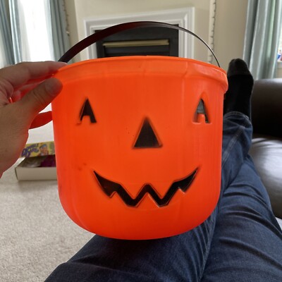 Vintage Unbranded Blow Mold Jack-O-Lantern  Pumpkin Candy Treat Bucket Pail