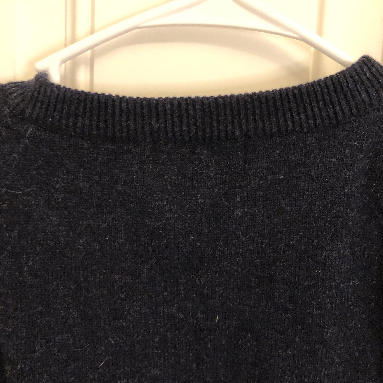 Pendleton 100% Virgin Lambswool V-Neck Dark Gray … - image 8