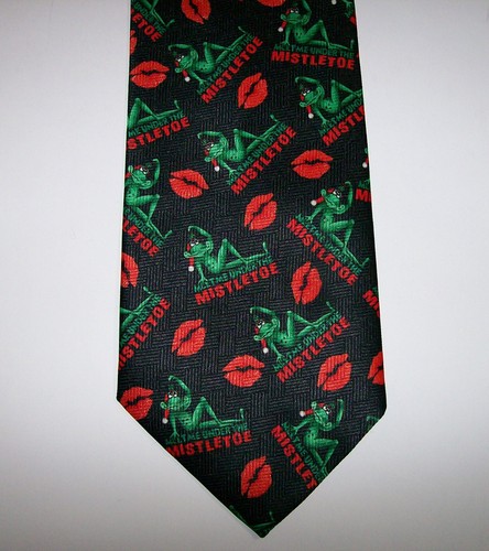 CHRISTMAS Holiday Mens Tie, Frog Kiss, MISTLETOE, Tacky Humor Christmas Party