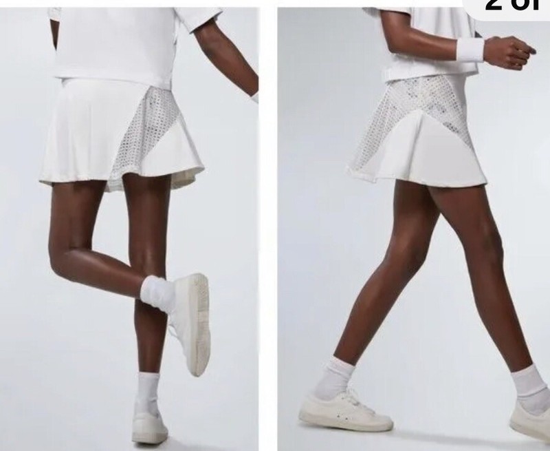 Tuckernuck | NEW White and Fresh Buds Perforated Tennis Mini Skirt Size M