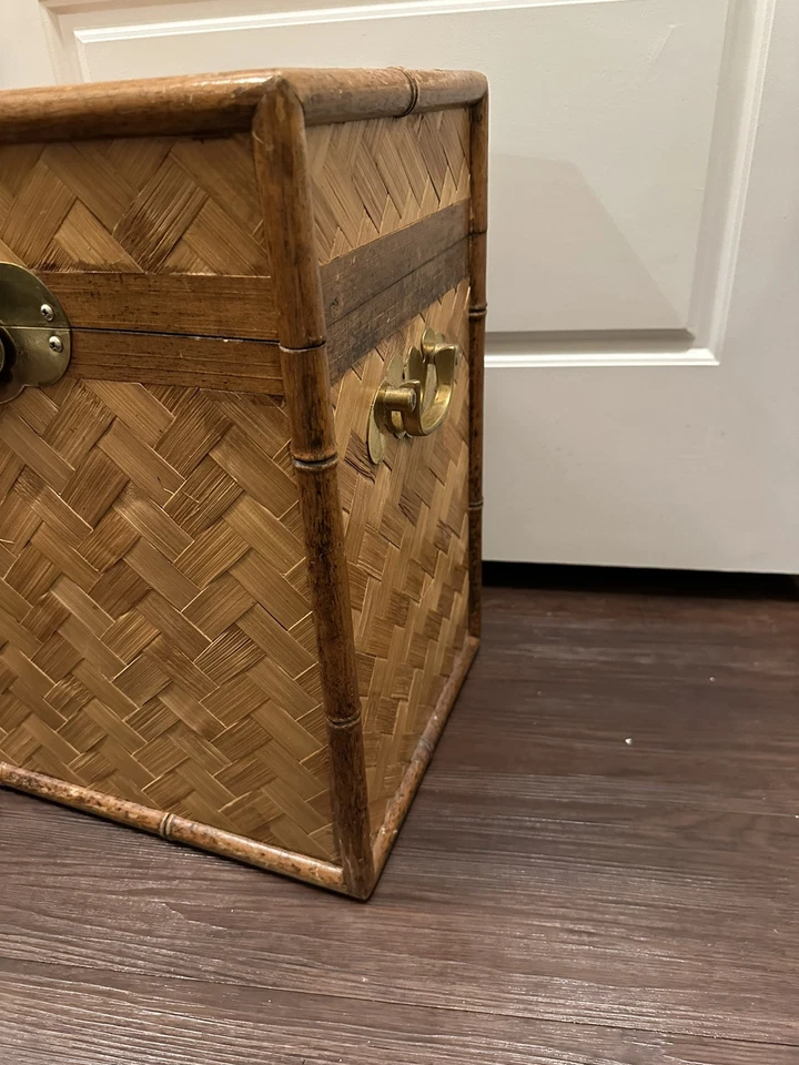 Vintage Bamboo & Brass Chest Trunk Box End Table-Wicker Storage-Boho-Cube-MCM - Image 3 of 4
