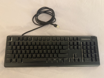 SteelSeries Apex 3 Gaming Keyboard Full Size RGB Water Resistant USB 64795
