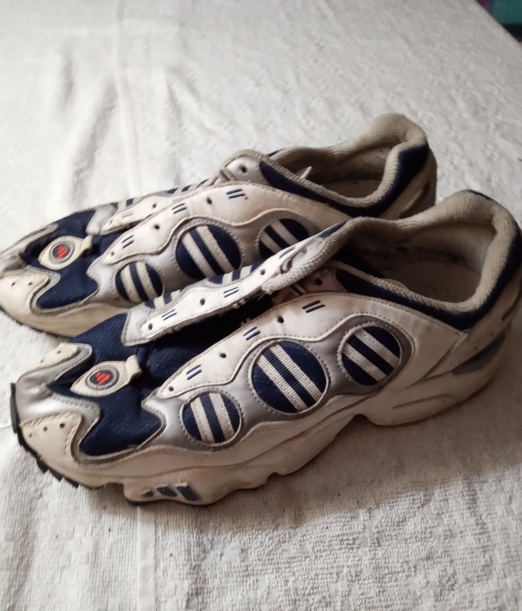 VINTAGE 1997 ADIDAS SUPERNOVA Running Shoes White Navy Art 972048 Mens 9  Rare